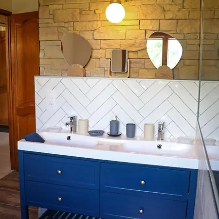 O 4 Vents 10 Pers Avec Sauna Tatil Evi