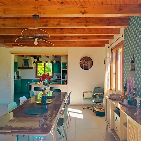 O 4 Vents 10 Pers Avec Sauna *