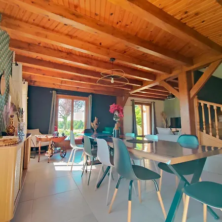 O 4 Vents 10 Pers Avec Sauna Tatil Evi